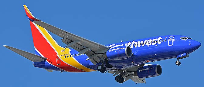 Southwest Boeing 737-7H4 N939WN, Phoenix Sky Harbor, November 6, 2016